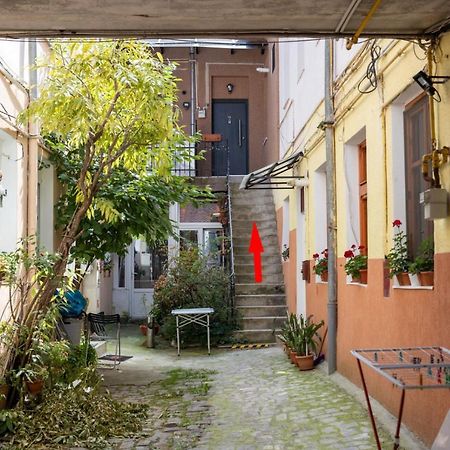 The Bear'S Den In Old City Centre Braşov Esterno foto